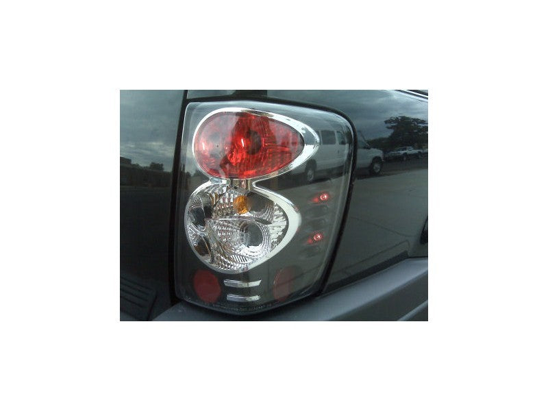 Spyder Black Euro Tail Lights: Jeep Grand Cherokee 1999 - 2004