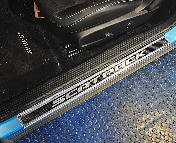 American Car Craft "SCATPACK" Door Sills (LED): Dodge Challenger 2015 - 2023