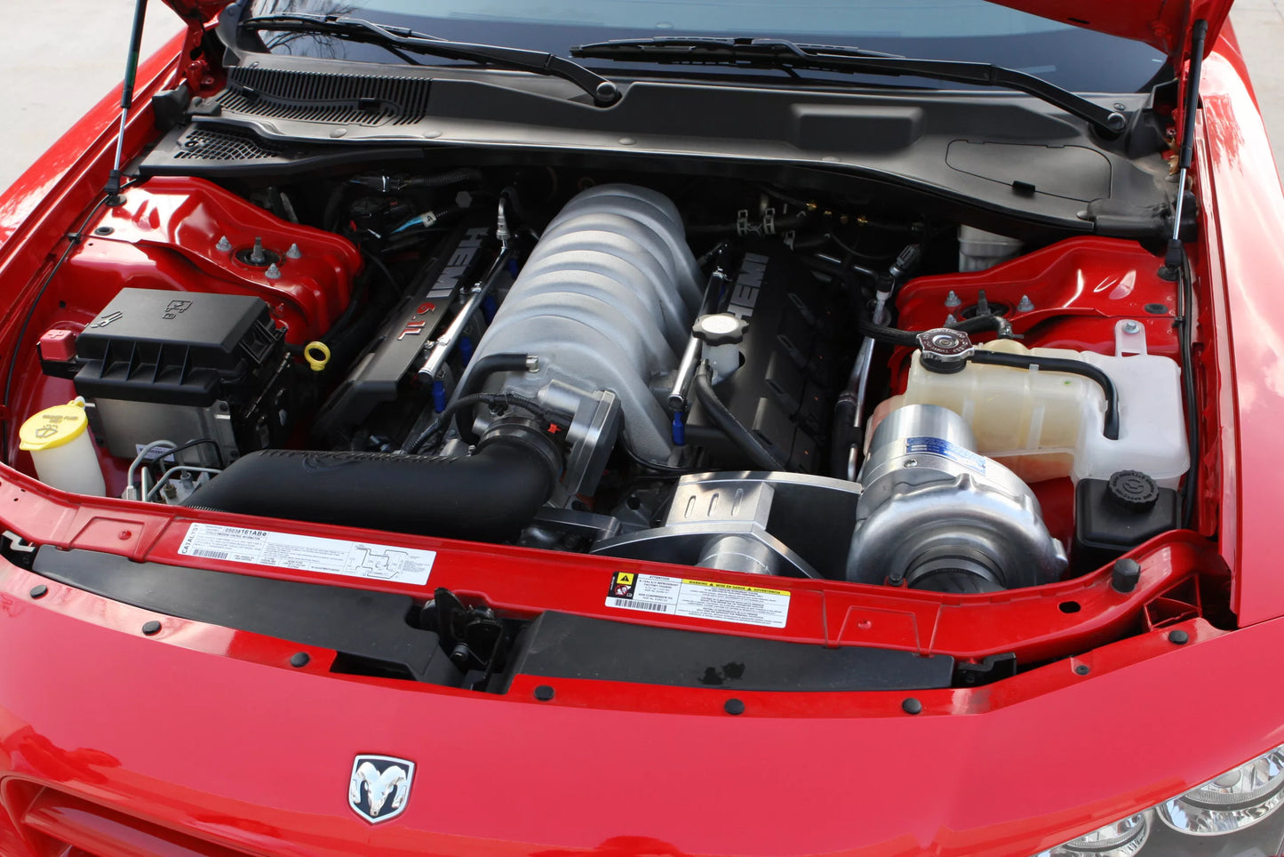ProCharger Supercharger Kit: Dodge Magnum 6.1L SRT8 2006 - 2008