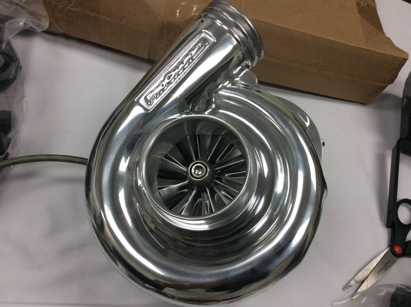 ProCharger Supercharger Kit: Dodge Challenger 6.4L 392 Hemi 2015 - 2023