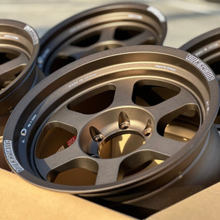 Volk Racing TE37XT / Bronze | 17x8.5 | 6x139.7 | -10mm Offset (Set of 4)