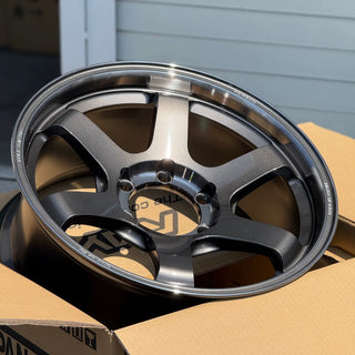 Volk Racing TE37SB / Pressed Graphite | 18x9 | 6x139.7 | +0mm Offset (Set of 4)