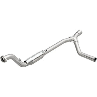 Magnaflow Direct Fit Catalytic Converter HM Grade (PASS SIDE): Dodge Ram 1500 2004-2005 5.7L HEMI