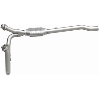 MagnaFlow Direct Fit Catalytic Converter OEM Grade (REAR) w/ Torca Clamp: Dodge Ram 1500 02-03 4.7L 4WD