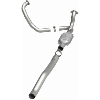 MagnaFlow Direct Fit Catalytic Converter OEM Grade (5.7L): Dodge Ram 1500 2003 RWD