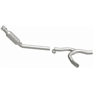 MagnaFlow HM Grade Direct Fit Catalytic Converter (PASSENGER): Dodge Ram 1500 2004-2005 3.7/4.7L w/ Torca Clamp