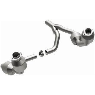 MagnaFlow Direct Fit Catalytic Converter CARB (3.8L): Jeep Wrangler JK 2007-2009