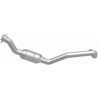 Magnaflow Direct Fit Catalytic Converter OEM Grade (DRIVER SIDE): Dodge Ram 1500 2004-2005 3.7L / 4.7L