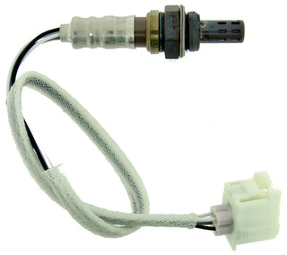 NGK Direct Fit Oxygen Sensor: Dodge Ram (94-01 / 02-10) / Jeep Grand Cherokee (99-04)