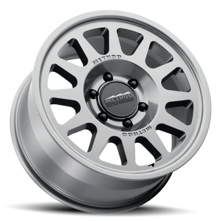 Method Wheels 703-HD / Gloss Titanium | 18x9 | 6x5.5 | 40/6.62"