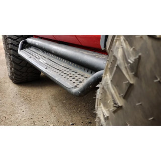 Go Rhino Dominator Extreme D1 SideSteps Kit w/ SideStep & Brackets: Fits Dodge / Ram (02-26)