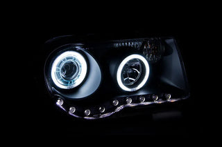 ANZO Projector Headlights w/ Halo Black (CCFL) G2: Chrysler 300 / 300C SRT8 (2005-2010)