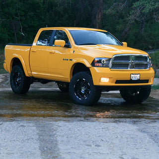 Superlift 6in Lift Kit w/ Fox Coilover & Rear Shocks: Fits Ram 1500 / 1500 Classic (11-24)