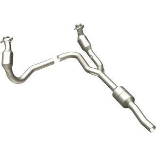 Magnaflow Direct Fit Catalytic Converter OEM Grade Federal/EPA (F&R): Dodge Ram 1500 4.7L RWD 2002-2003