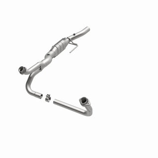 Magnaflow OEM Grade Direct-Fit Catalytic Converter: Fits Dodge Ram (94-10)