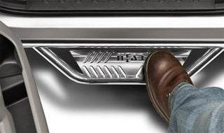 N-Fab Podium SS Polished SS Side Step (WHEEL-TO-WHEEL): Jeep Wrangler (07-18)