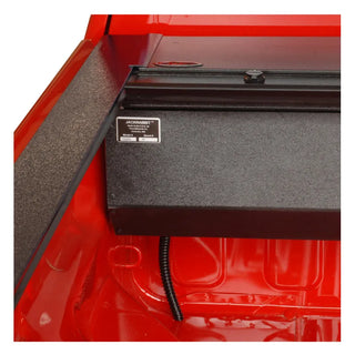 Pace Edwards Full Metal JackRabbit Retractable Truck Bed Cover (5ft): Jeep Gladiator (18-26) - Matte