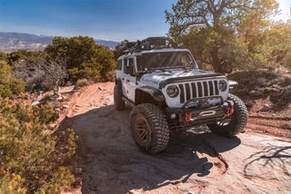 Superlift 4in Dual Rate Coil Lift Kit w/ Fox 2.0 Reservoir Shocks: Jeep Gladiator (18-26)