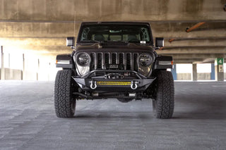 DV8 Offroad FS-1 Series Stubby Front Bumper: Jeep Gladiator / Wrangler (18-26) - Black Powder Coat