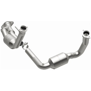 MagnaFlow Catalytic Converter: Jeep Grand Cherokee / Commander 2006 - 2010 5.7L Hemi