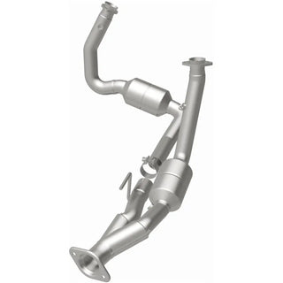 MagnaFlow Catalytic Converter: Jeep Grand Cherokee / Commander 2006 - 2010 5.7L Hemi