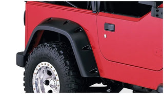Bushwacker Pocket Style Fender Flares 4pc: Jeep Wrangler 1997-2006 - Black