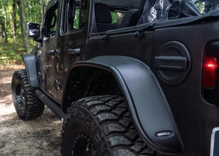 Bushwacker Flat Style Fender Flares 4pc (REAR): Jeep Wrangler (2018-24) / Gladiator 2020 - Black