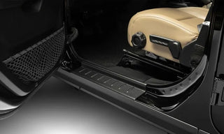Bushwacker Trail Armor Rocker Panel & Sill Plate Cover: Jeep Wrangler (18-24) - Black