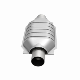 MagnaFlow Universal 2.5 Inch Conv: Fits Dodge Ram / Dakota / Durango / Jeep Grand Cherokee (96-04)