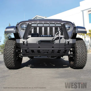 Westin Textured Black Stubby Front Bumper: Jeep Wrangler (18-24) / Gladiator (20-24)