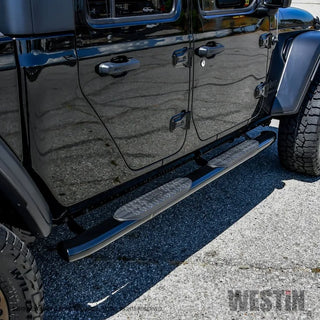 Westin Black PRO TRAXX 5 WTW Oval Nerf Step Bars: Jeep Gladiator 2020-2024