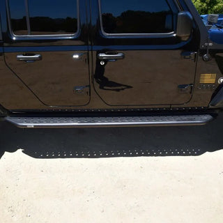 Westin Outlaw Running Board: Jeep Gladiator 2020-2024