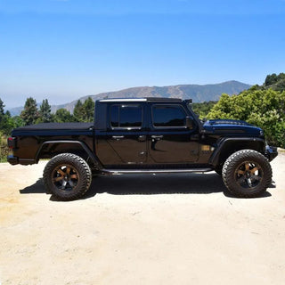 Westin Outlaw Running Board: Jeep Gladiator 2020-2024