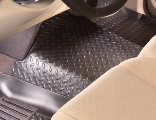 Husky Liners Black Classic Style Center Hump Floor Liner: Dodge Ram 1500 / 2500 / 3500 (98-02)