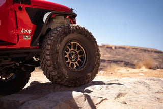 DV8 Offroad Black Front Inner Fenders (FRONT): Jeep Gladiator / Wrangler / Wrangler JK (18-22)