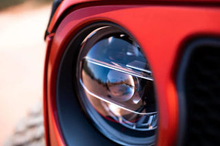 DV8 Offroad LED Projector Headlights: Jeep Wrangler (18-21) / Gladiator (20-21)