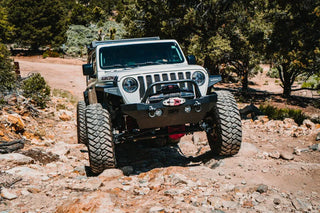 Body Armor 4x4 Bolt-On Tube Grille Guard: Jeep Wrangler (18-21) / Gladiator (20-21)