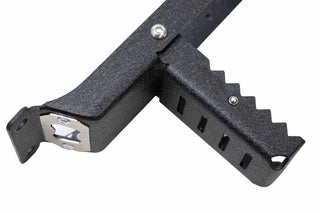 Fishbone Offroad Door Mounted Step: Jeep Gladiator (20-24) / Wrangler (07-24) / Wrangler JK (2018)
