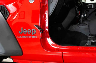 Fishbone Offroad Black Foot Peg Set: Jeep Wrangler (18-24) / Gladiator (20-24)