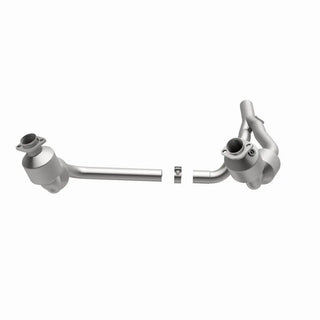 Magnaflow Direct Fit Catalytic Converter Federal/EPA (F&R): Jeep Wrangler JK 07-09 3.8L