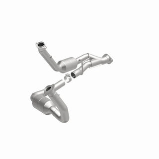 Magnaflow Direct Fit Catalytic Converter Federal/EPA (F&R): Jeep Grand Cherokee 07-10 4.7L/5.7L / Commander XK 06-10 4.7L/5.7L