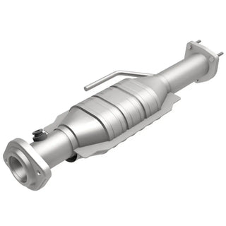 MagnaFlow Direct Fit Catalytic Converter CARB (REAR): Jeep Wrangler TJ 2000-2002 4.0L