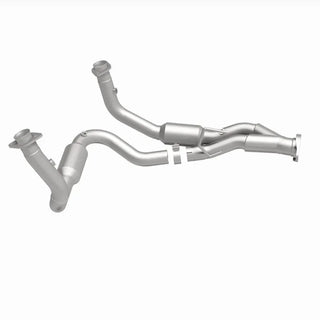 Magnaflow Direct Fit Catalytic Converter: Jeep Grand Cherokee 2005-2006