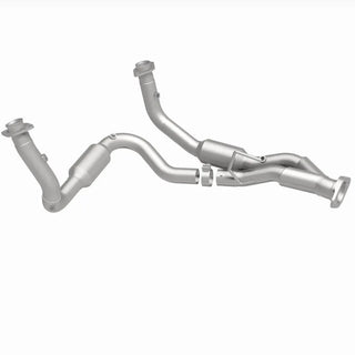Magnaflow Direct Fit Catalytic Converter: Jeep Grand Cherokee 2005-2006