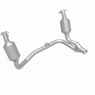 Magnaflow Direct Fit Converter: Jeep Grand Cherokee 2006