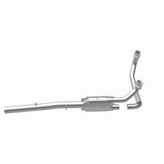 MagnaFlow OEM Grade Direct Fit Catalytic Converter: Fits Dodge Ram 1500/2500/3500 1994-2002 3.9/5.2/5.9L