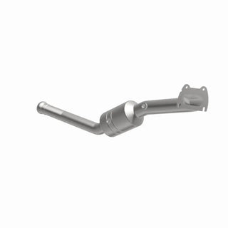 Magnaflow Direct Fit Catalytic Converter Federal EPA (DRIVER): Jeep Grand Cherokee / Durango 2011-2012 3.6L
