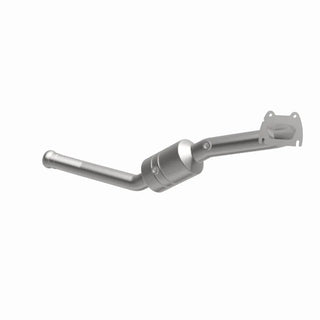 Magnaflow Direct Fit Catalytic Converter Federal EPA (DRIVER): Jeep Grand Cherokee / Durango 2011-2012 3.6L