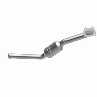 Magnaflow Direct Fit Catalytic Converter Federal EPA (DRIVER): Jeep Grand Cherokee / Durango 2011-2012 3.6L