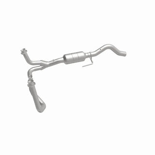 MagnaFlow Direct Fit Catalytic Converter OEM Grade Federal EPA (F&R): Dodge Durango 2000 5.2L / 00-03 5.9L 4WD